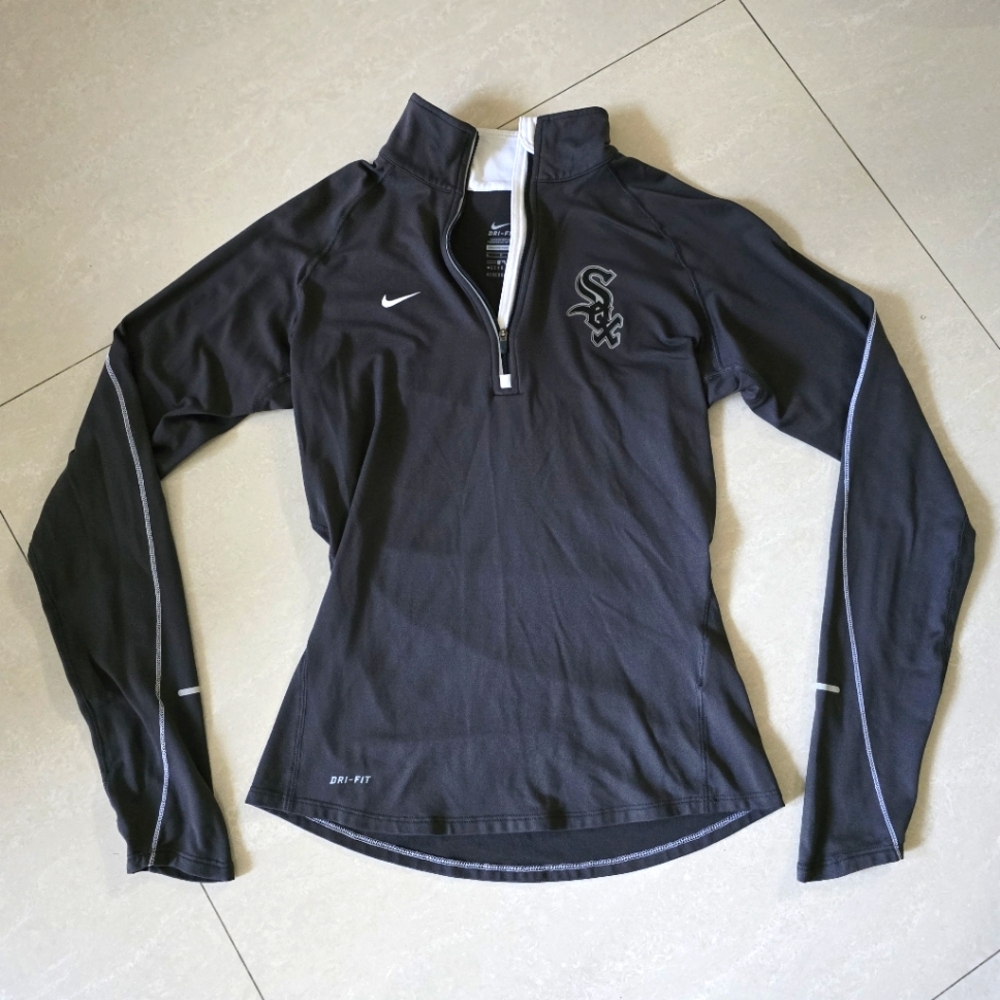 Chicago White Sox Quarter-Zip Dri-Fit Pullover - Dark Gray and White - Small